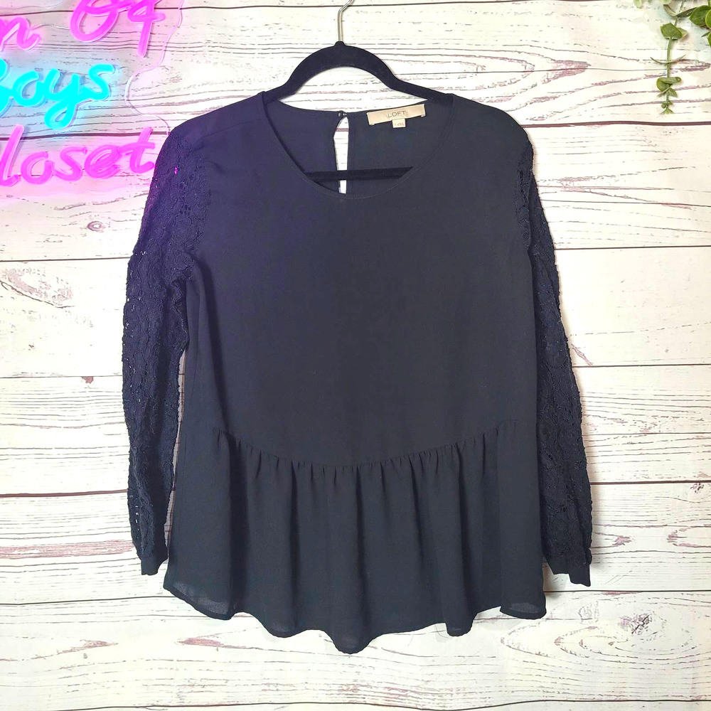 Ann Taylor LOFT Black Crochet Lace Sleeve Peplum Casual Blouse Womans Size Small